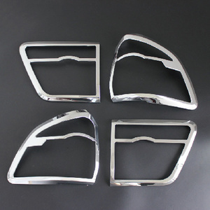 FORTUNER 12 TAIL LIGHT COVER